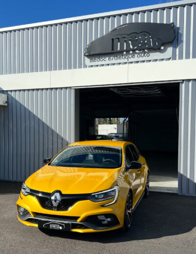 Pose d’un film PPF sur une Megane RS
